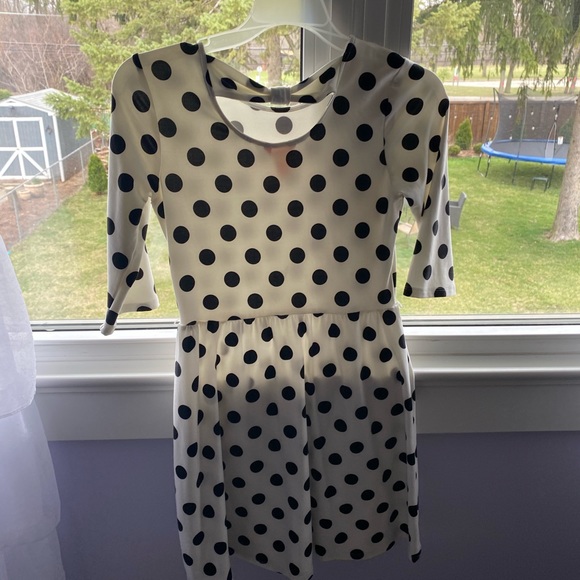 Black and white polkadot dress - Picture 2 of 3